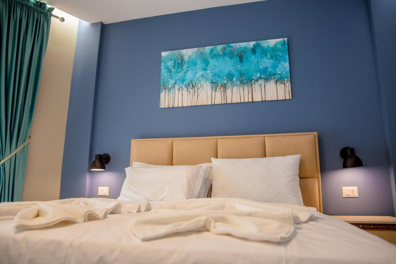 Ajilin Hotel Rooms Корча Екстериор снимка