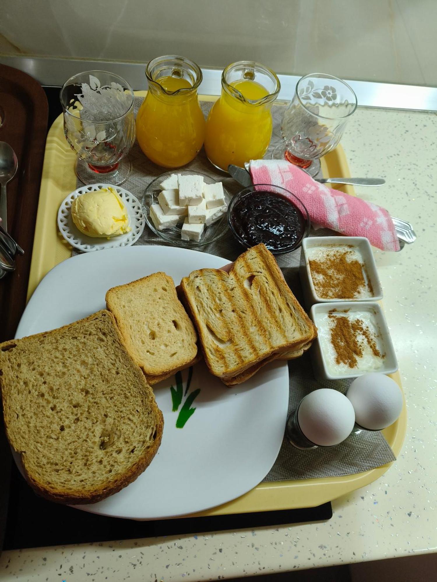 Ajilin Hotel Rooms Корча Стая снимка